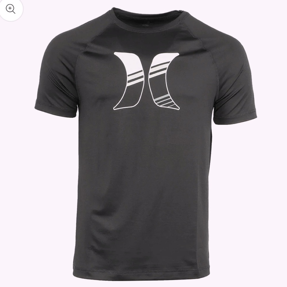 Hurley Tee with Logo. Dry Fit 50+spf